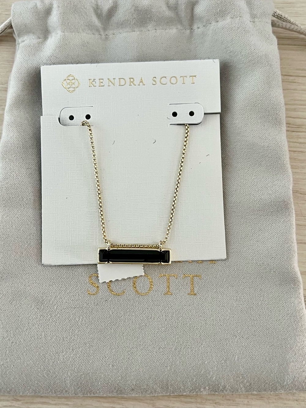 Kendra Scott Leanor Black Bar Gold Necklace